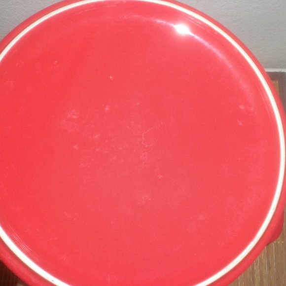 DASH OF THAT COOKING  SERVING WARE  RED  NEW   2.5 QUART - Picture 4 of 6